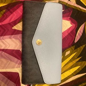 MICHAEL KORS Greenwich Color-Block Wallet in Bl Blue/Light sky